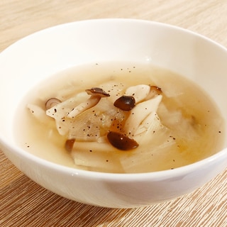 ダシダで簡単☆大根としめじの韓国風スープ